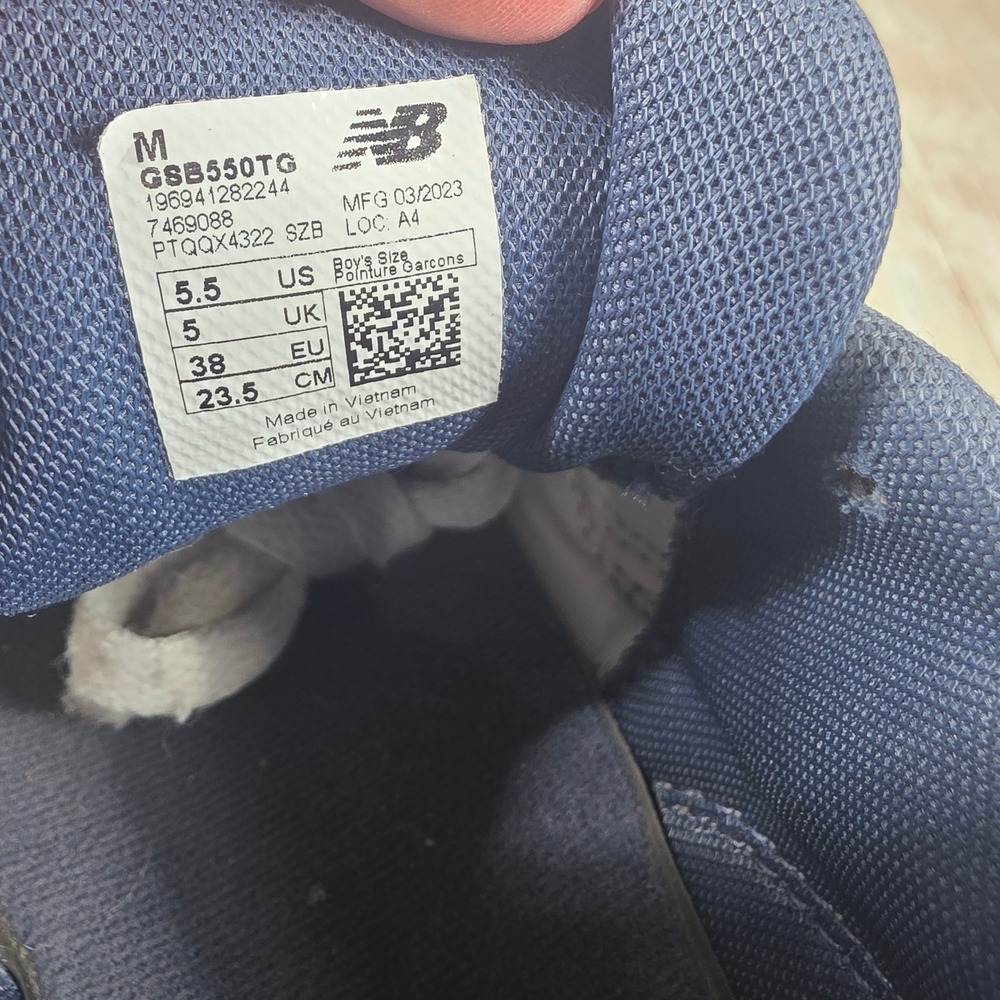 New Balance 550 White Navy Grey Leather Suede Sneakers Womens 7 Mens 5.5 - Picture 8 of 8